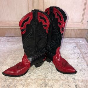 Boots, black and red excellent condition